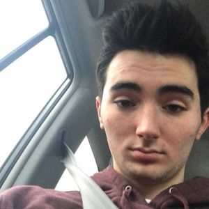 Meet your Posher, Evan